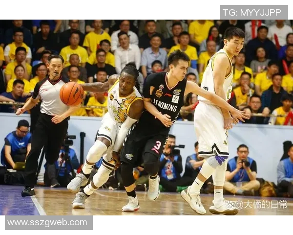 赛后分析:上海篮球队与重庆篮球队的战术对决与启示 赛后分析:上海篮球队与重庆篮球队的战术对决与启示