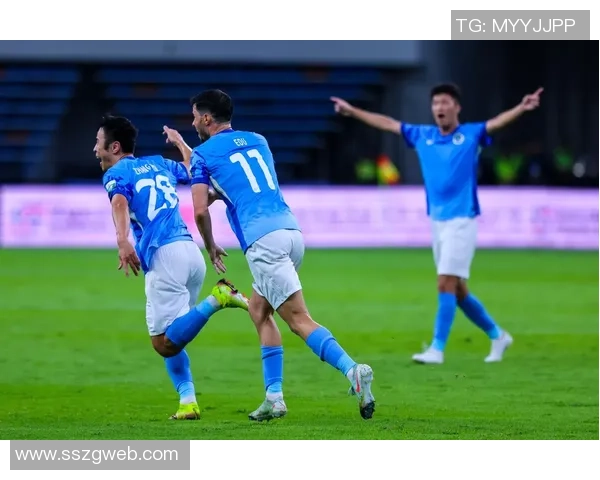 足球热议:深圳足球队的技术争议 足球热议:深圳足球队的技术争议