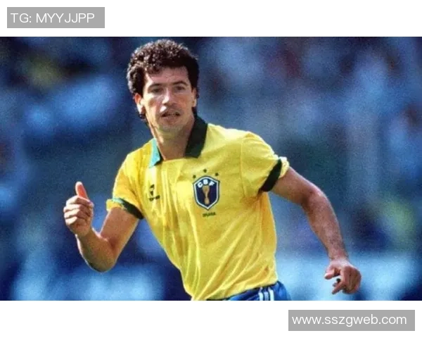 足球场上的闪电之子他以惊人速度征服世界的足球明星 足球场上的闪电之子他以惊人速度征服世界的足球明星