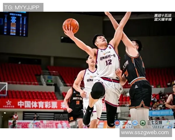 赛后分析：广州篮球队与北京篮球队球员个人能力对比与表现总结